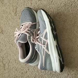 Womens Asics Shoes